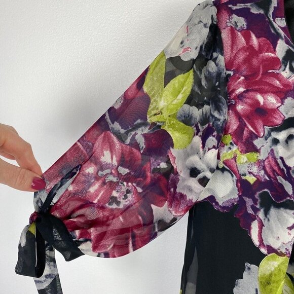 Maurices Floral Sheer Pleated Blouse Women's Small Keyhole Back Tied Half Sleeve - Picture 5 of 8